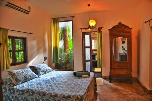 Jardin D'Ulysse & Hard Rock Bed & Breakfast Morjim Exterior photo