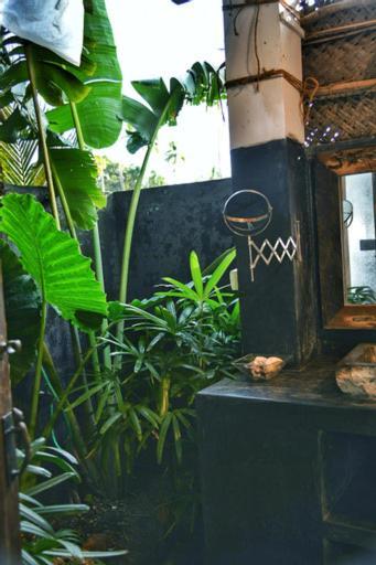 Jardin D'Ulysse & Hard Rock Bed & Breakfast Morjim Exterior photo