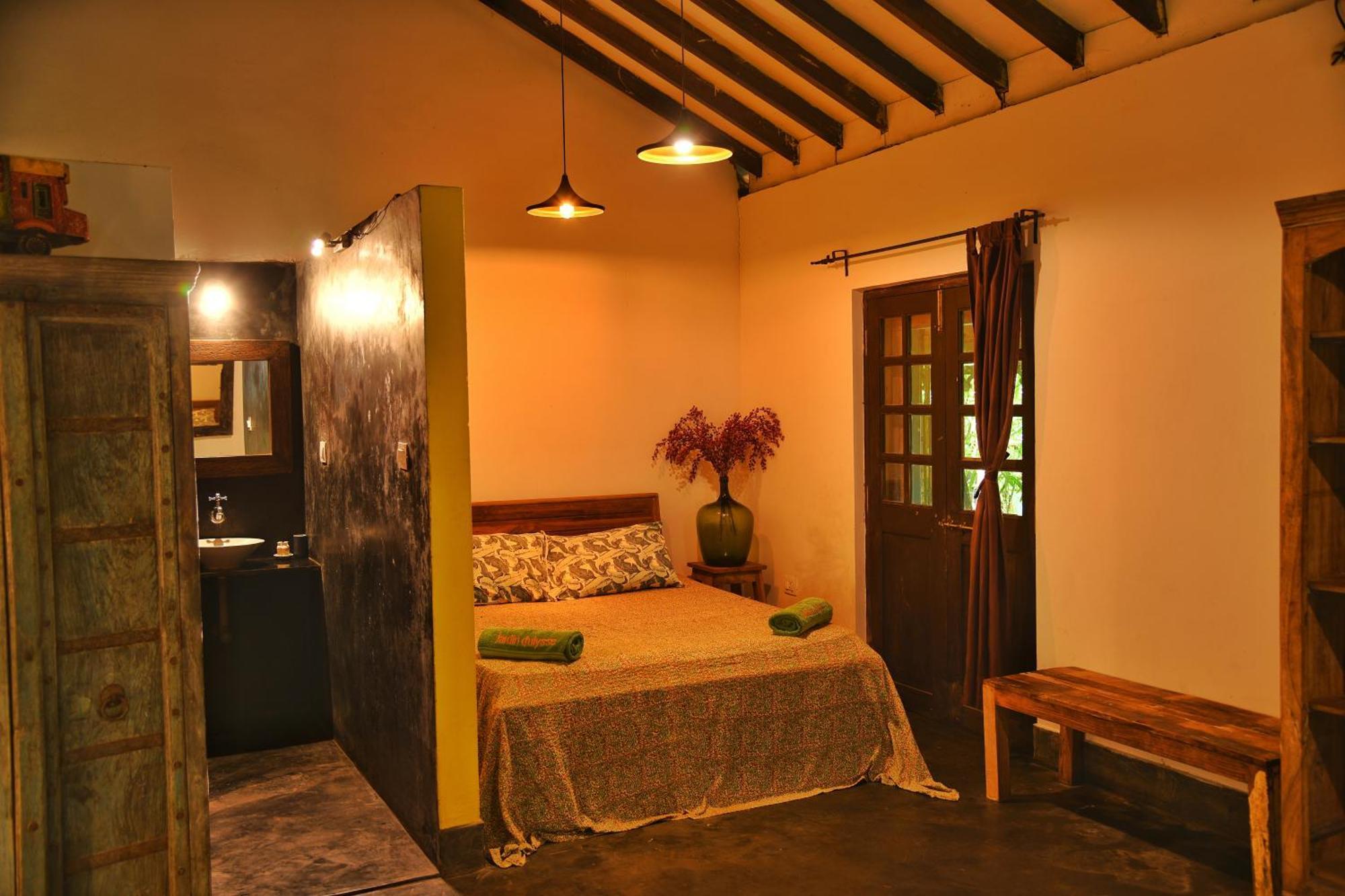 Jardin D'Ulysse & Hard Rock Bed & Breakfast Morjim Exterior photo